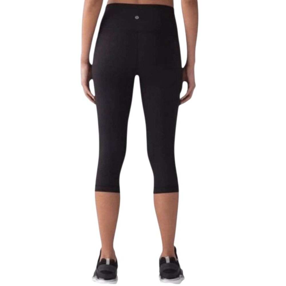 LULULEMON ATHLETICA Wunder Under Crop (Hi-Rise) Full-On Luxtreme 21' Size 2
